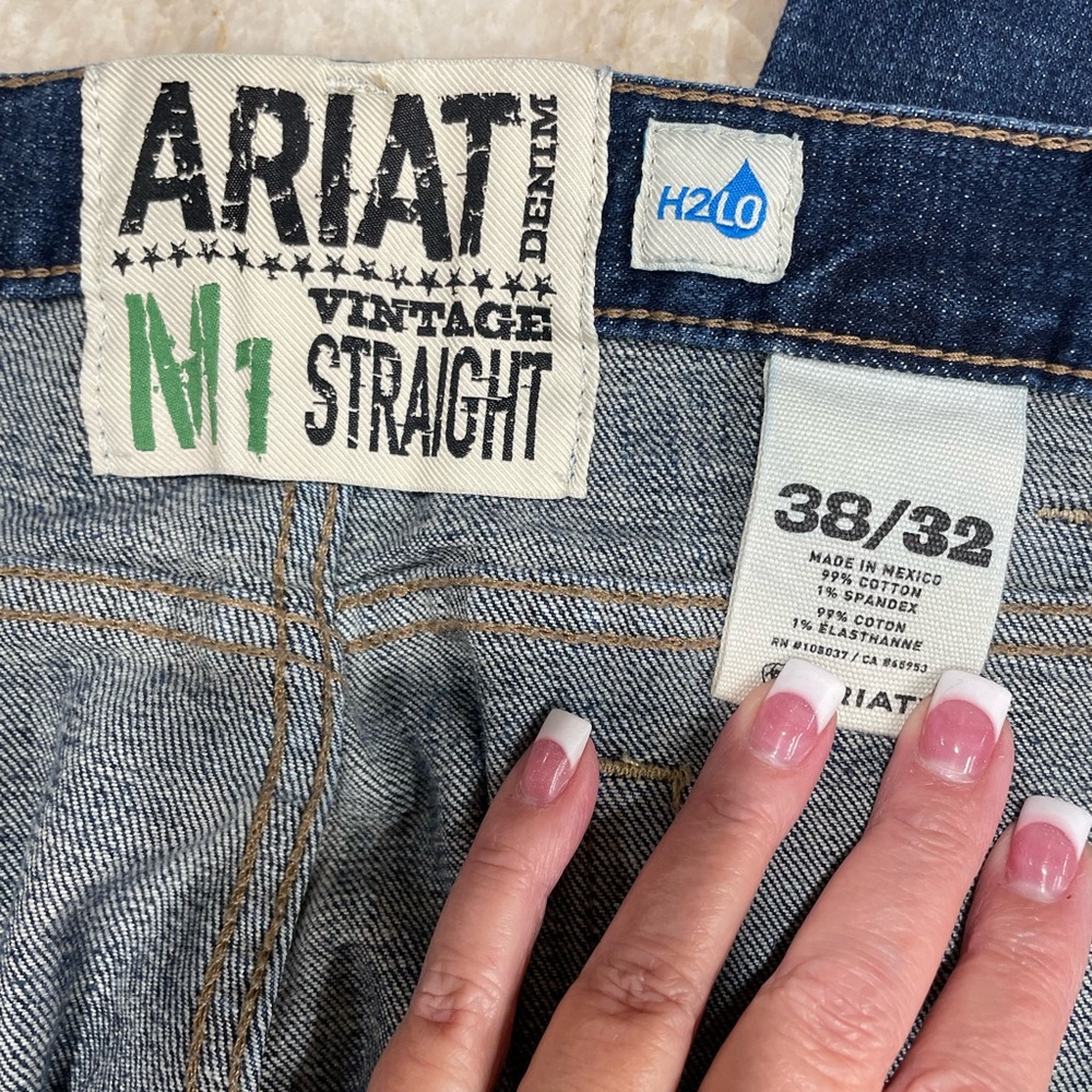Ariat Mens Jean. 38/32 Worn once.